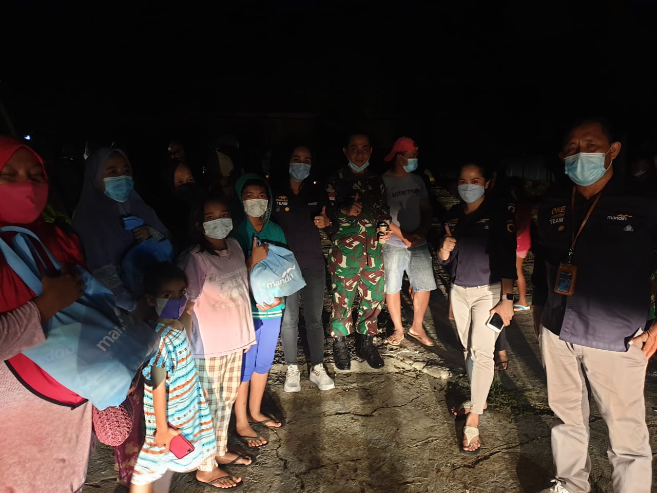 Bantuan Kemanusiaan...