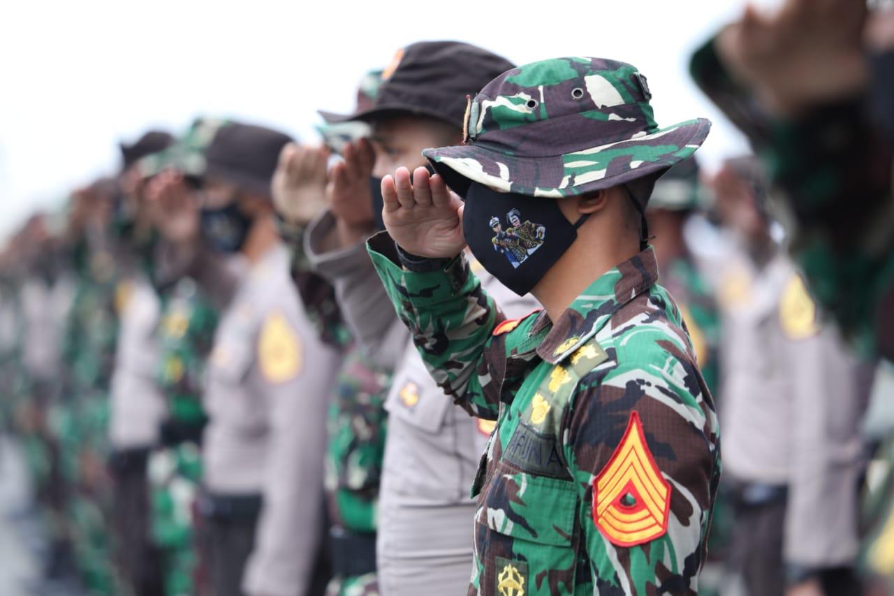 Panglima TNI dan Kapolri...