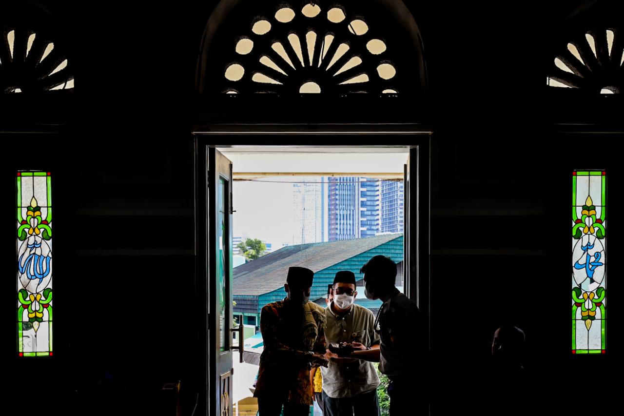 Masjid Agung Al-Azhar...