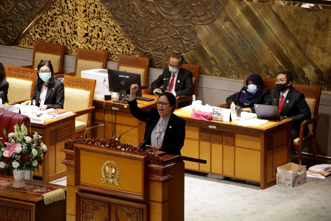 Puan Maharani Pimpin...