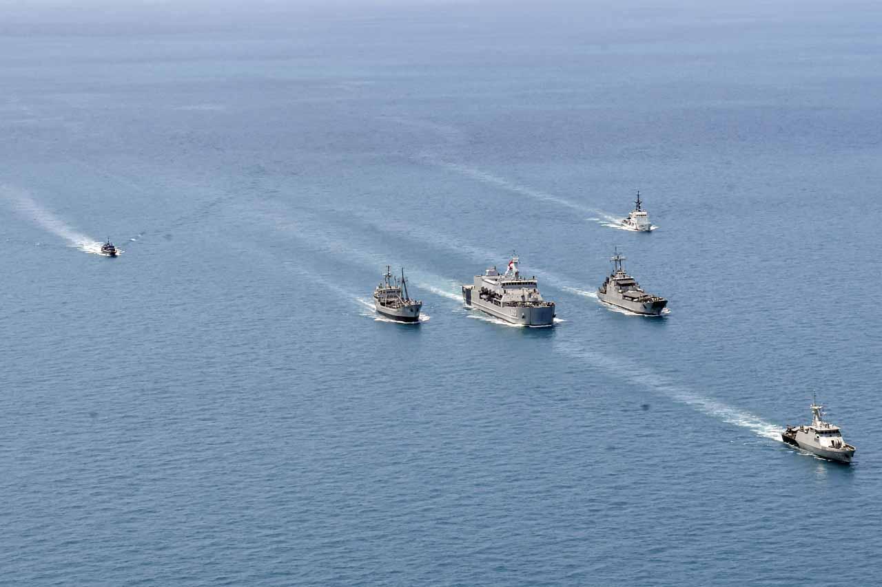 Formasi Sailing Pass...