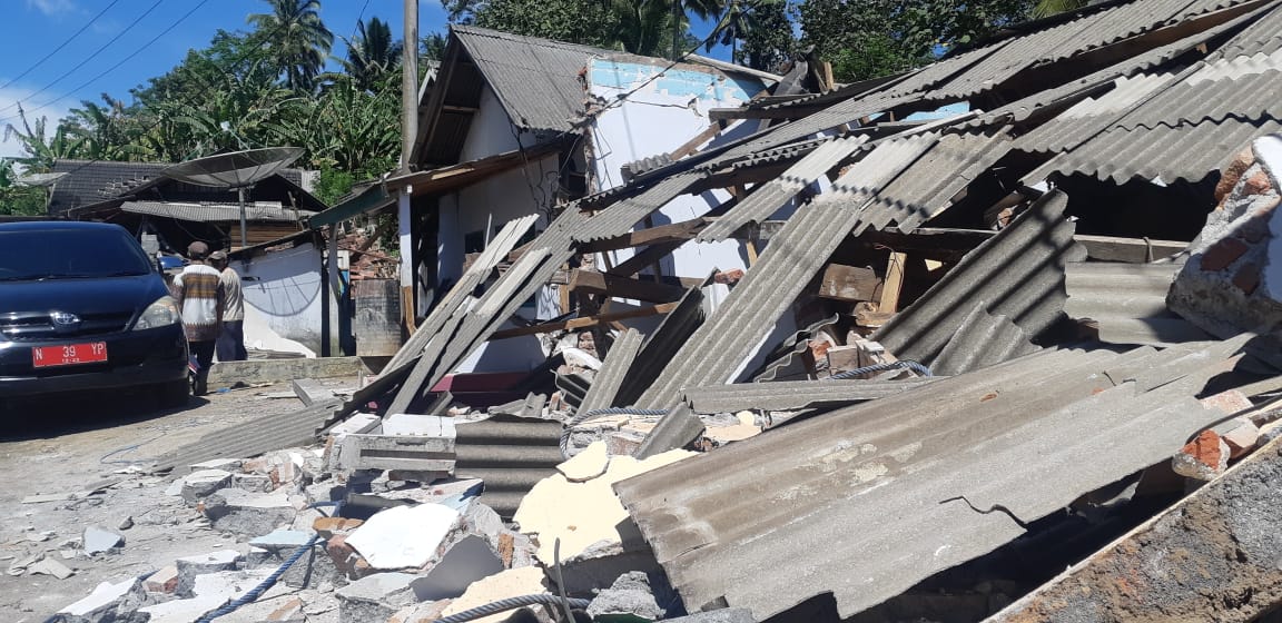Ratusan Rumah di Lumajang...