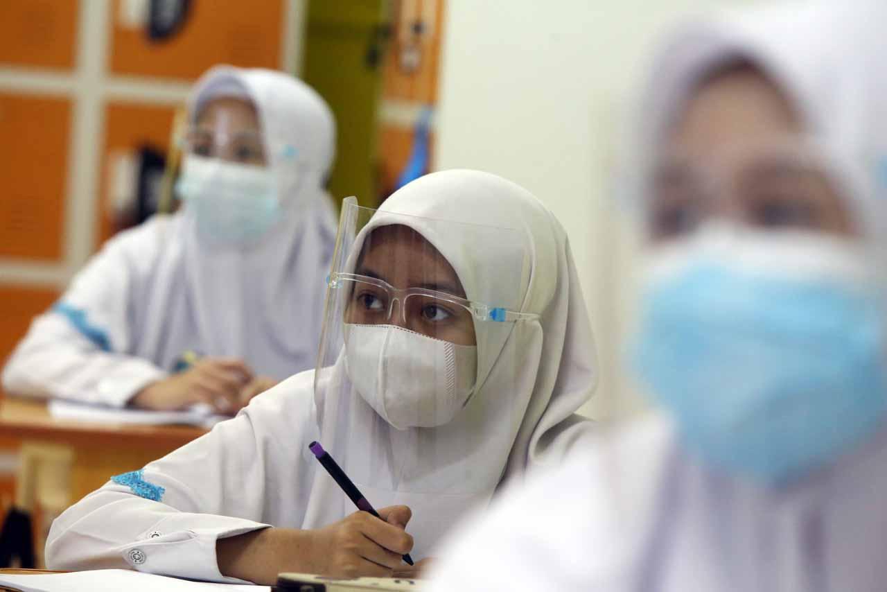 Sambut Sekolah Tatap...