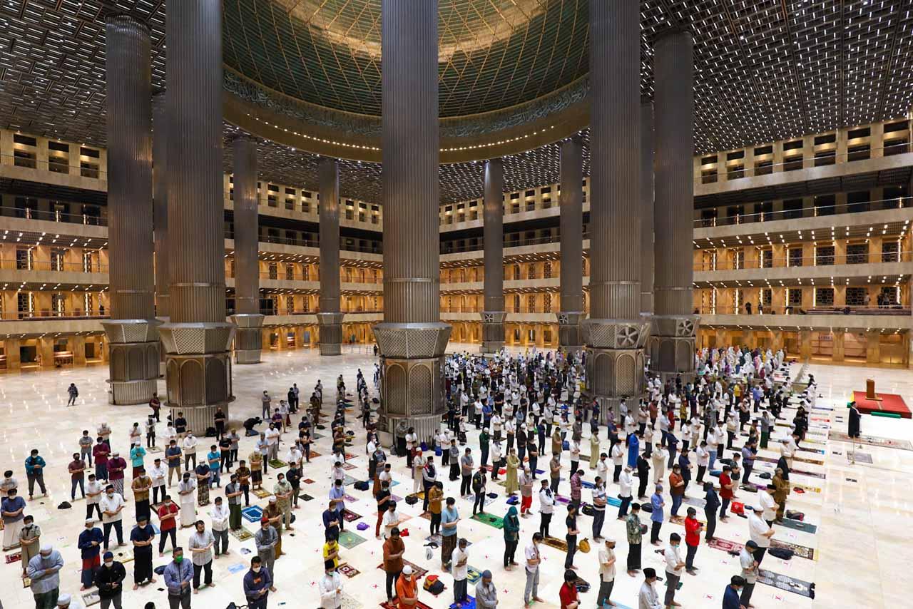 Masjid Istiqlal Gelar...