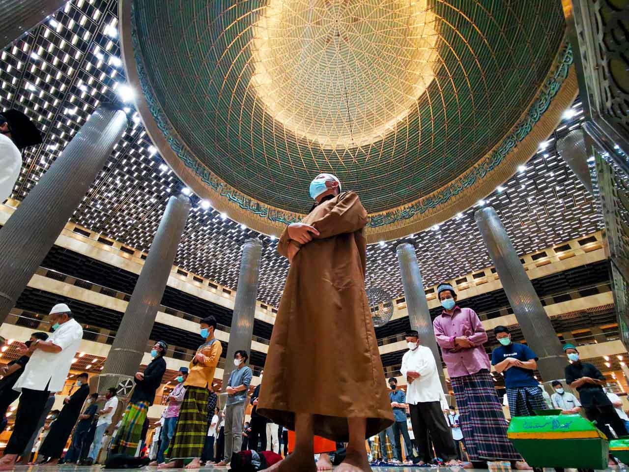 Masjid Istiqlal Gelar...