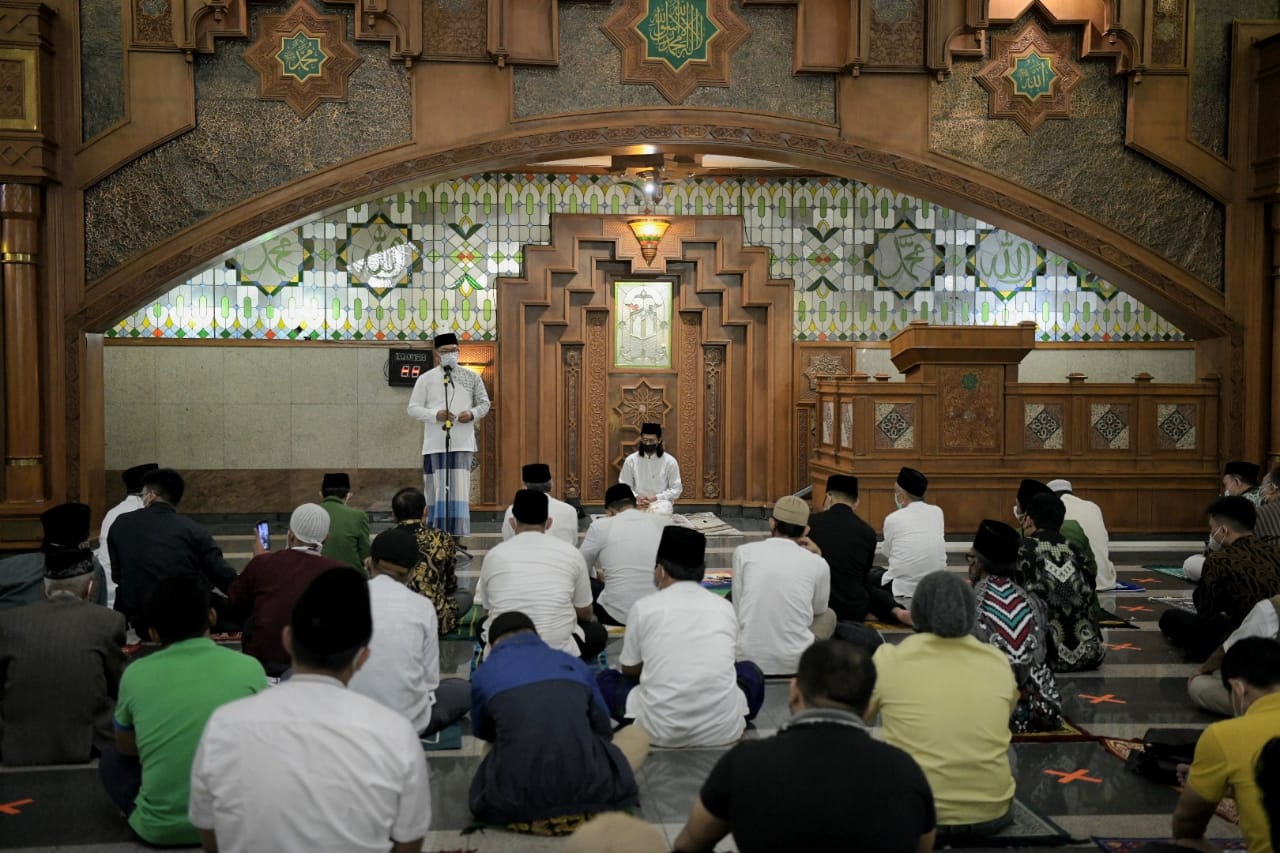 Safari Ramadan Pertama,...