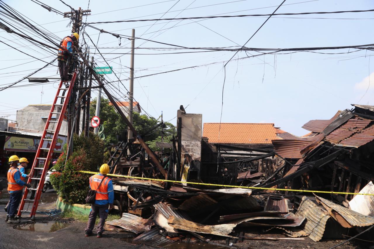 Perbaikan Jaringan Listrik...
