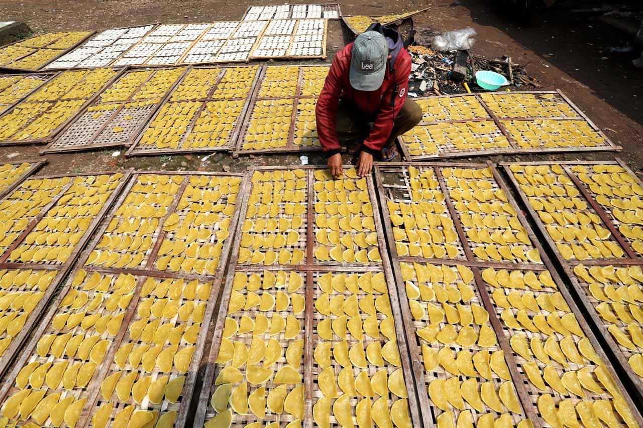 Permintaan Kerupuk Opak...