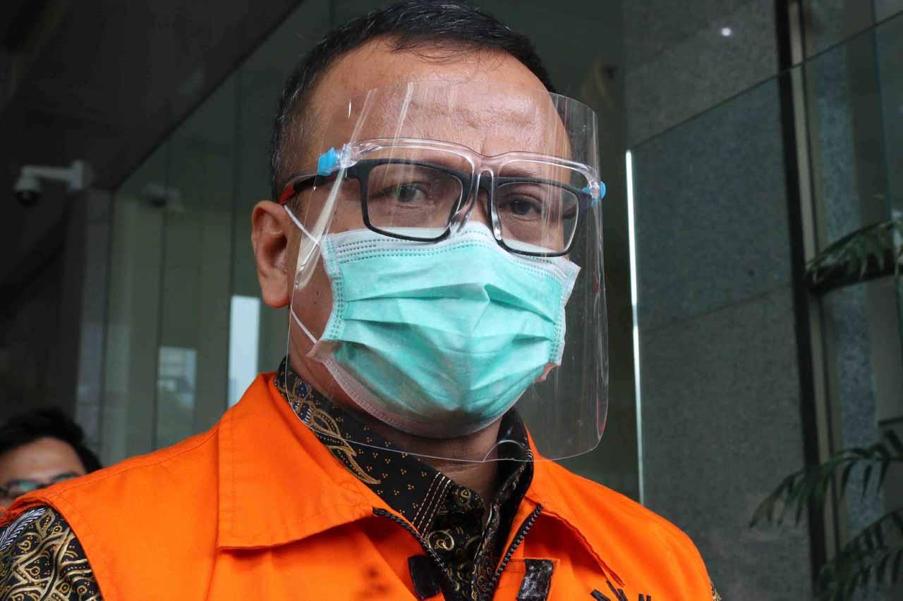 Usai Jalani Sidang Perdana,...