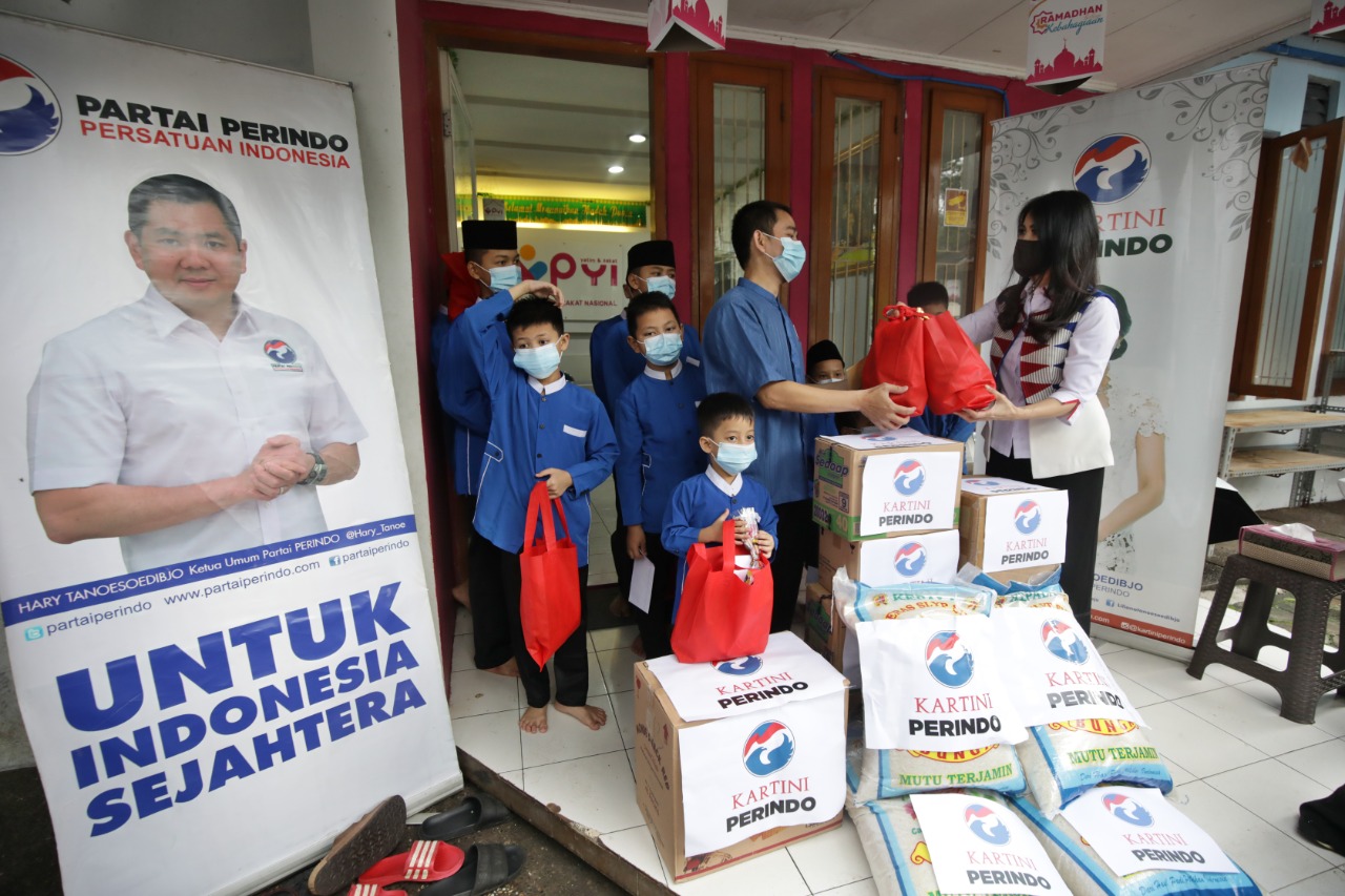 HUT ke-5 Kartini Perindo...