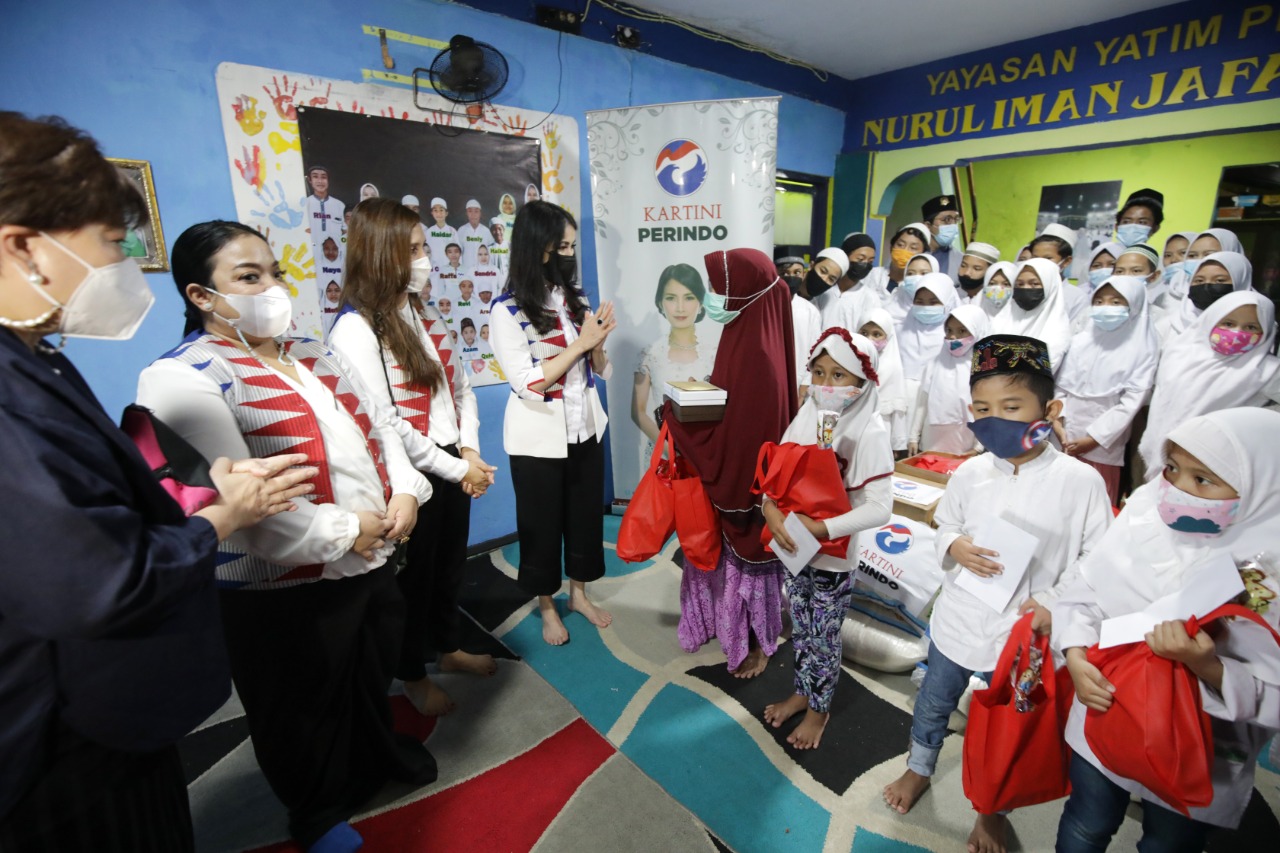 HUT ke-5 Kartini Perindo...