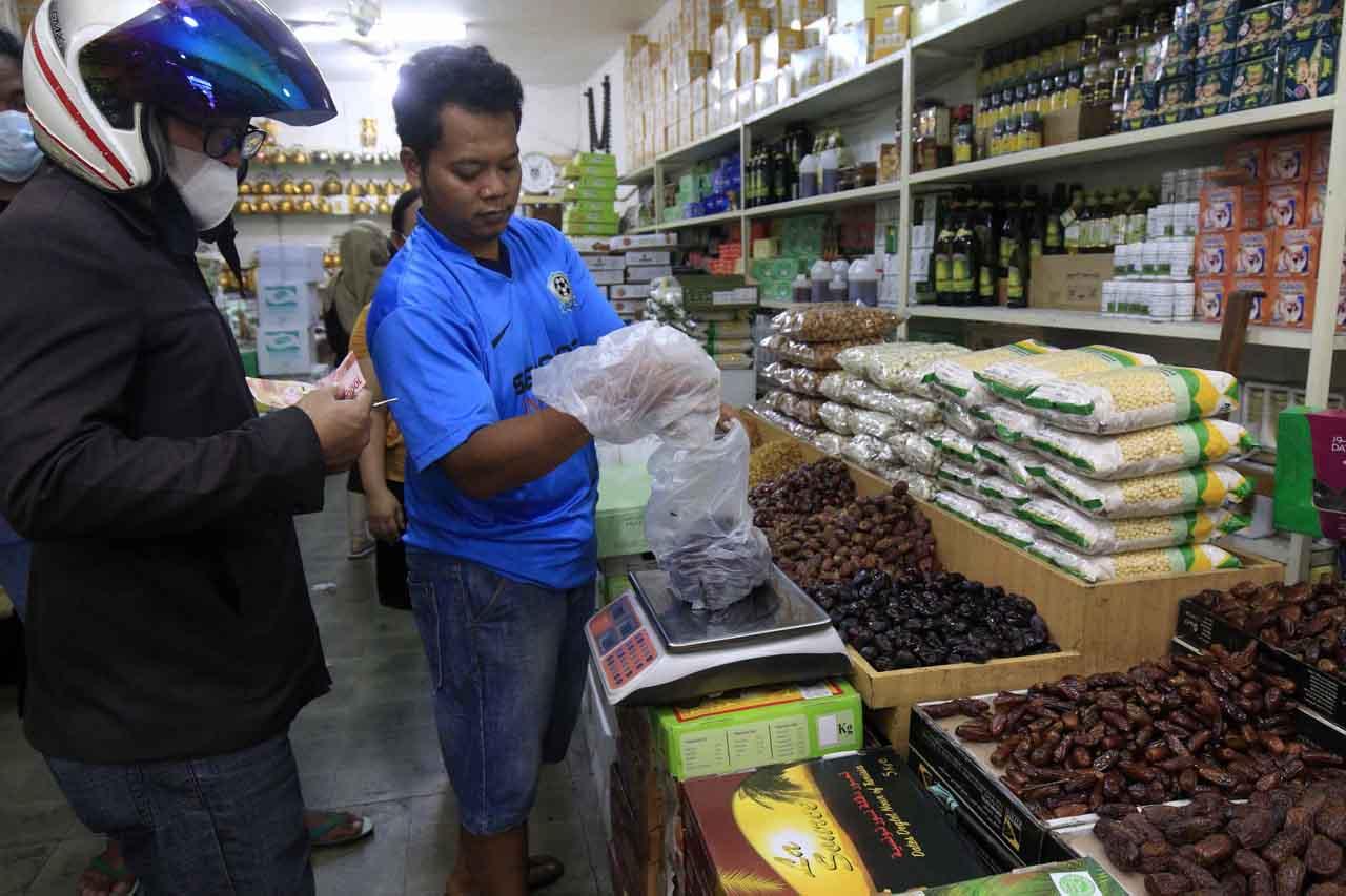 Omset Penjualan Kurma...