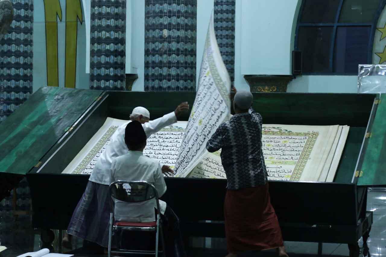 Tradisi Tadarus Dengan...