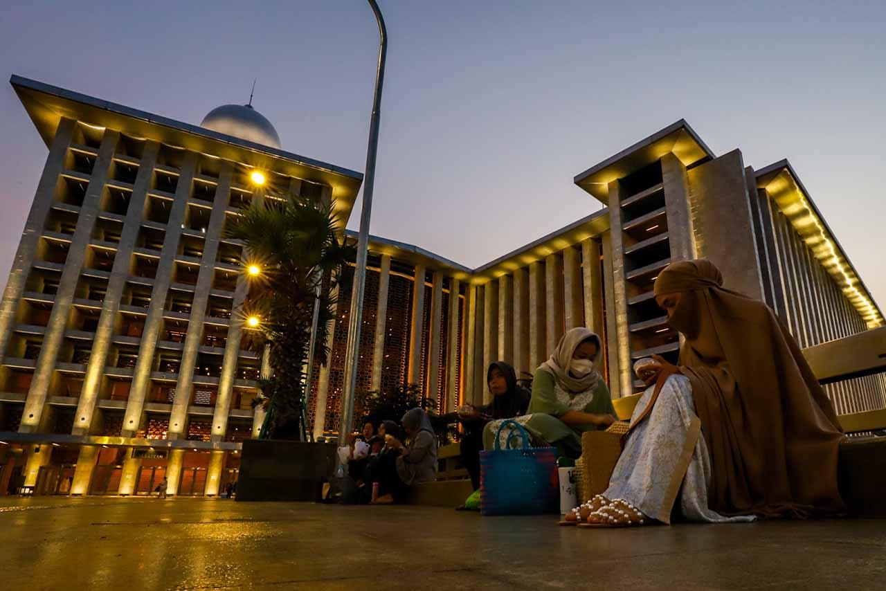 Nikmatnya Buka Puasa...