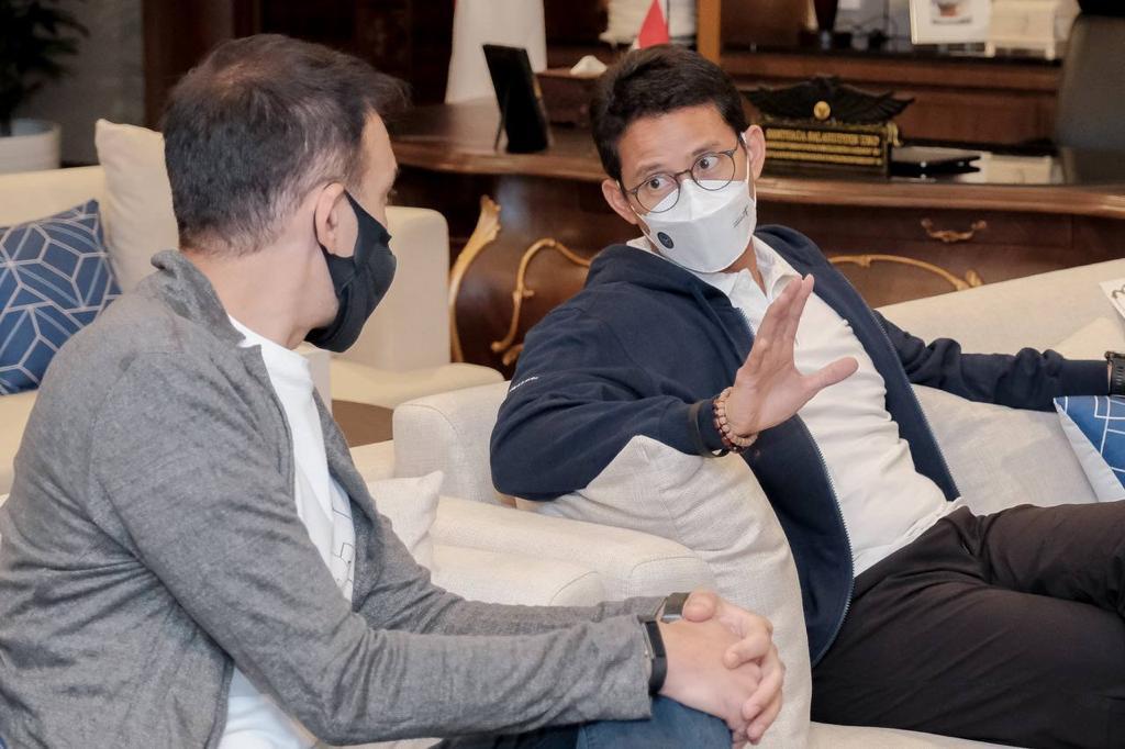 Dukung Perfilman Indonesia,...