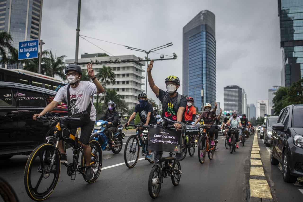 Aksi Gowes untuk Demokrasi...