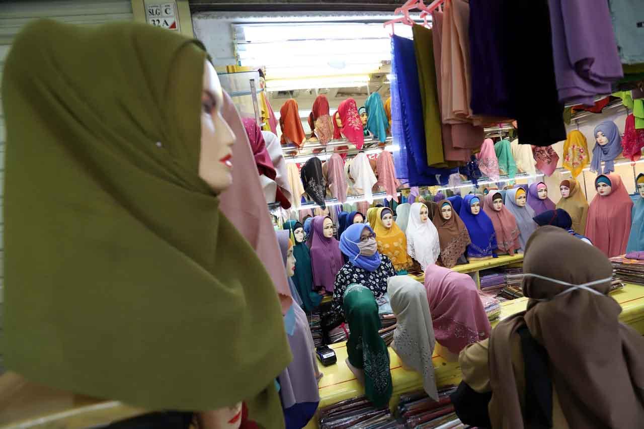 Permintaan Busana Muslim...