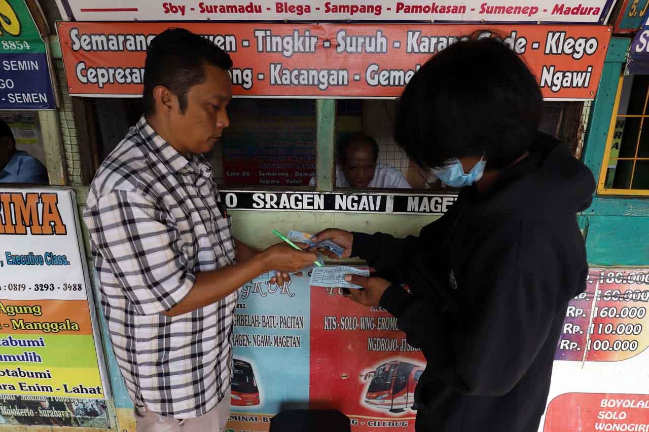 Agen Tiket Bus Keluhkan...