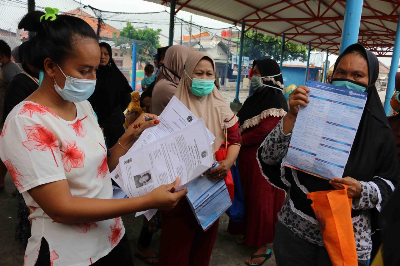 Penyaluran Pogram Bantuan...