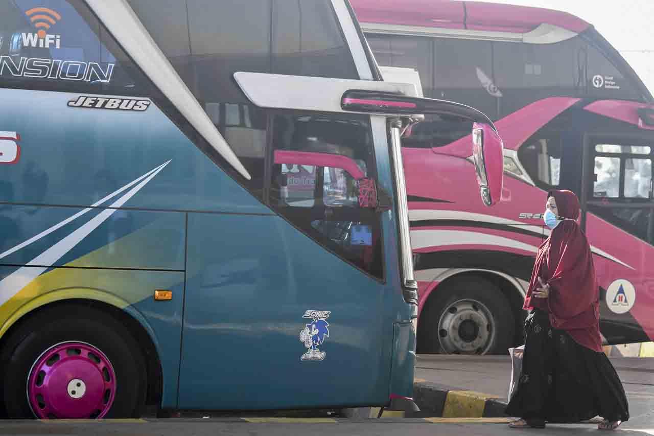 Terminal Pulo Gebang...