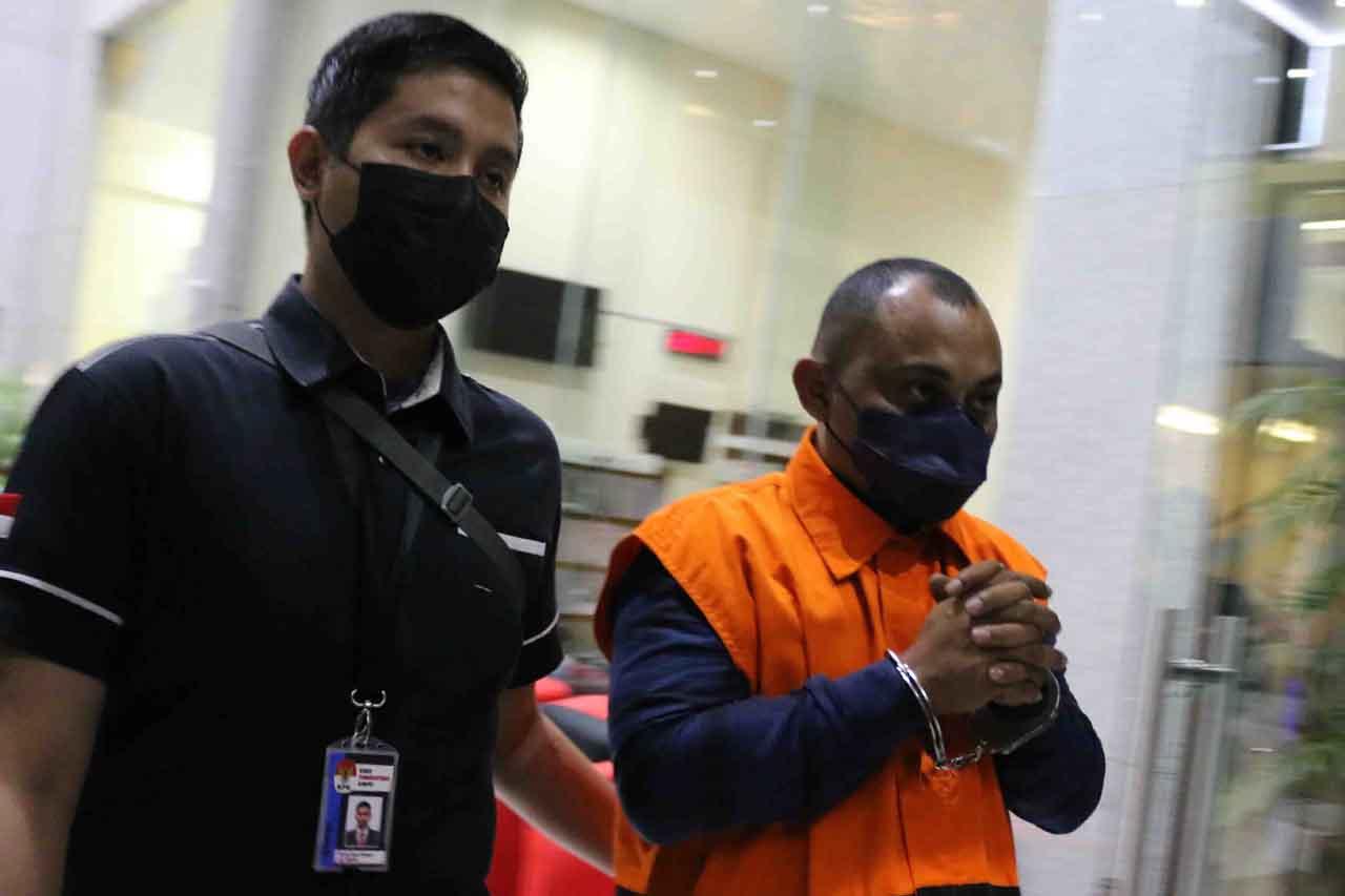 Diduga Peras Walkot...