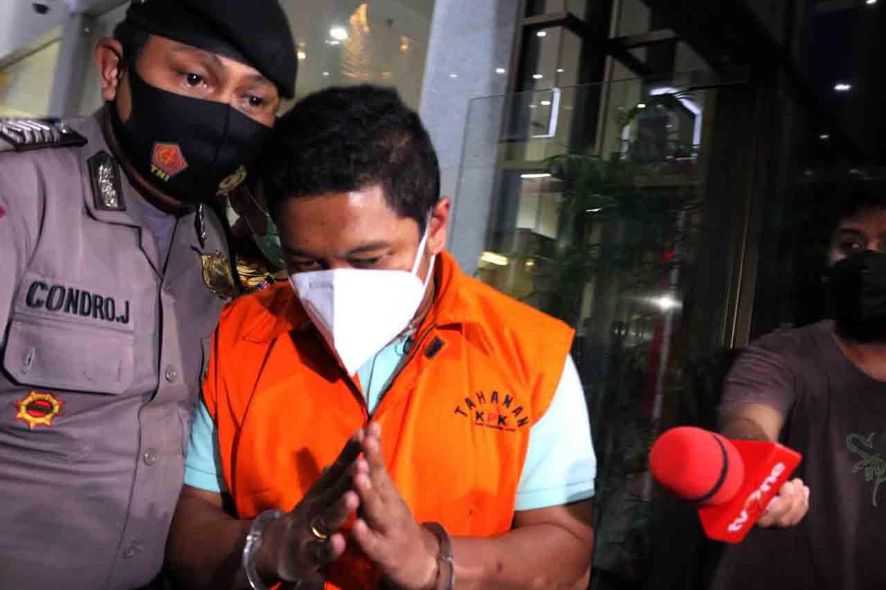 Diduga Peras Walkot...