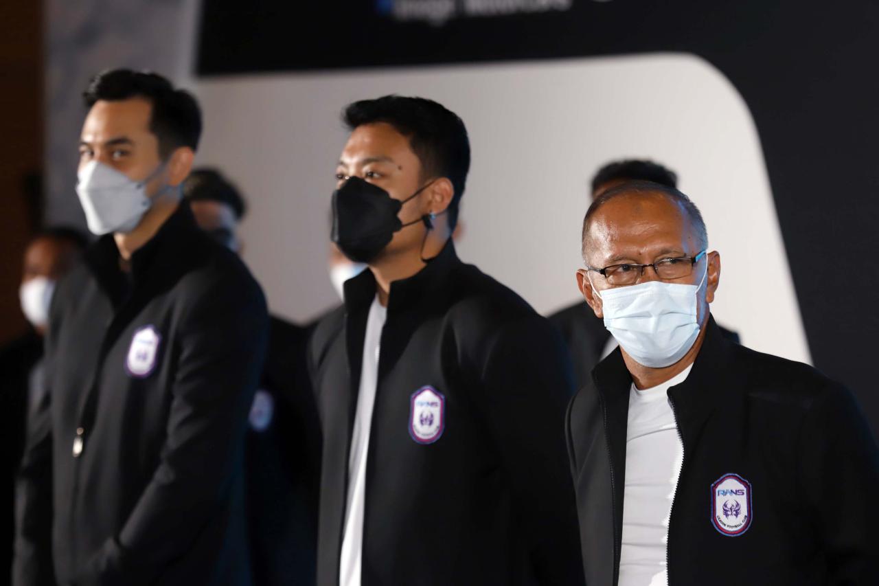 Ngeri, Cristian Gonzales...