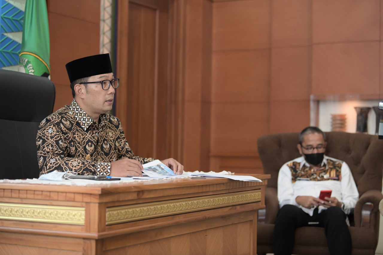 Ridwan Kamil Dukung...