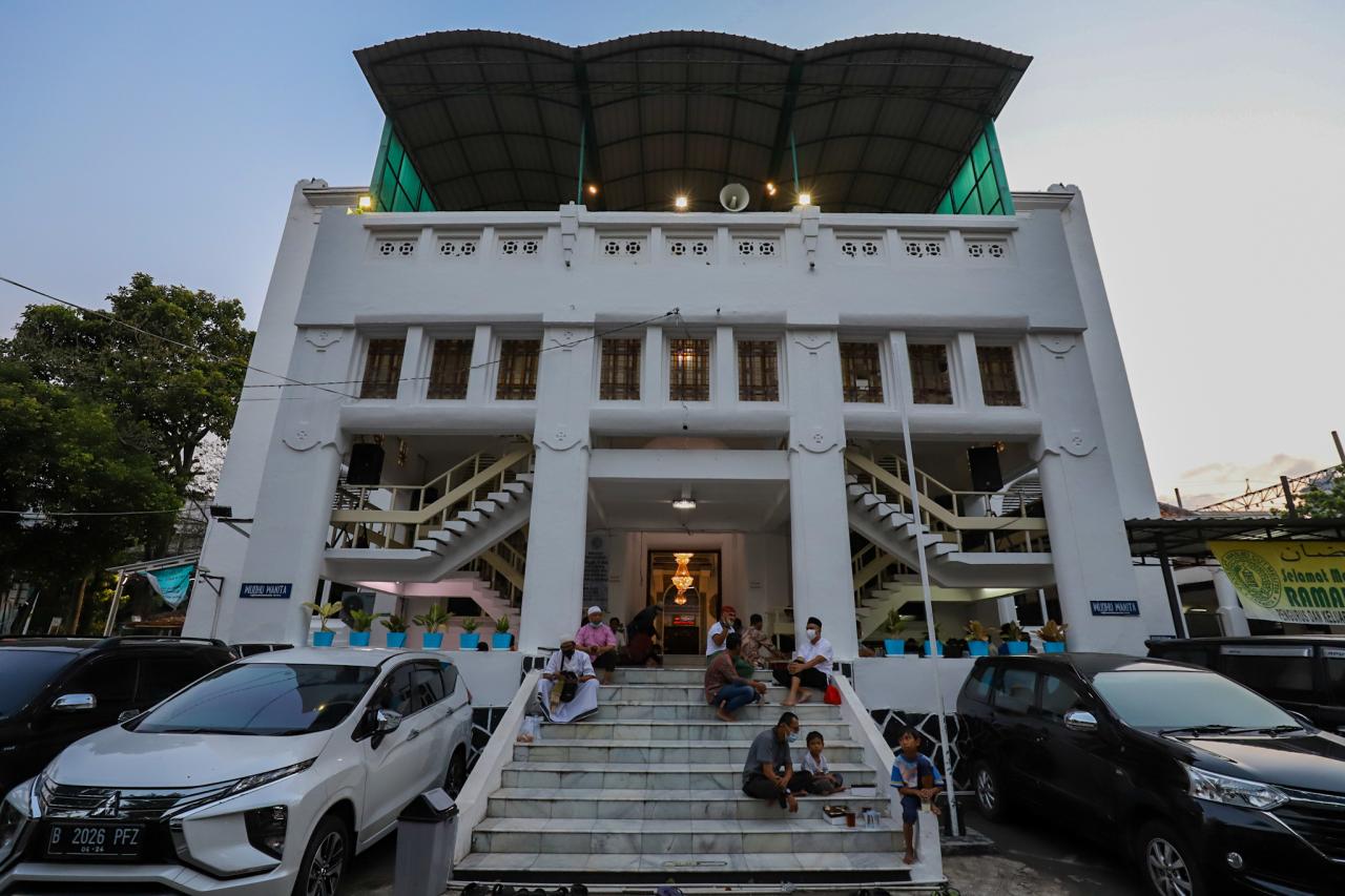 Berbuka Puasa di Masjid...