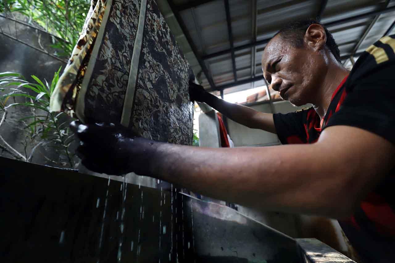 Permintaan Batik Betawi...