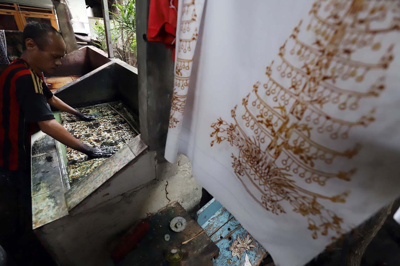Permintaan Batik Betawi...