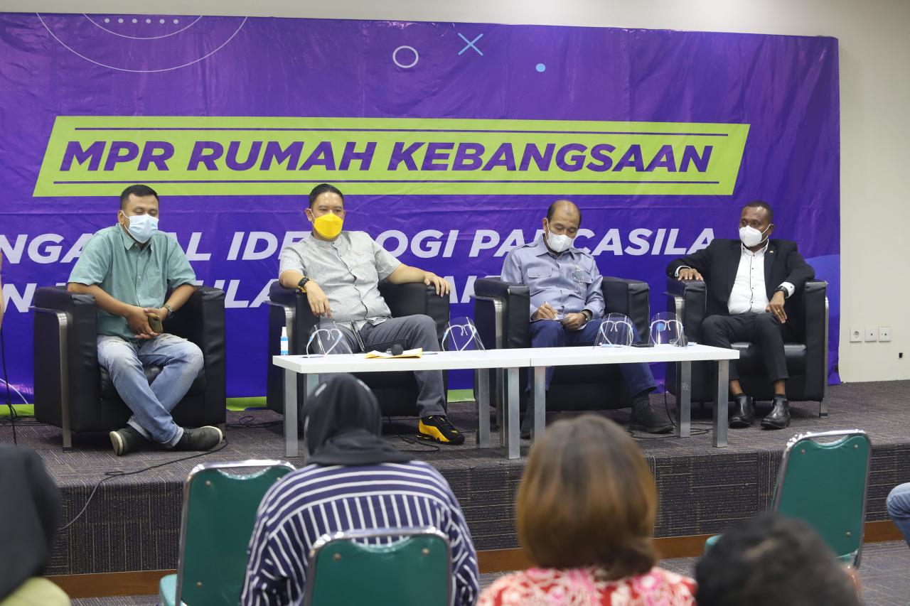 Diskusi Empat Pilar...