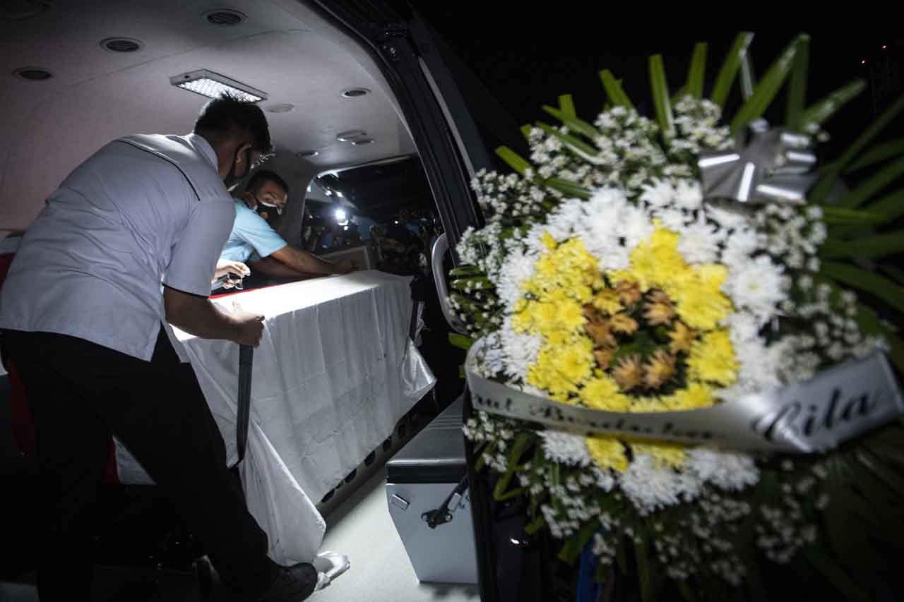 Jenazah Polisi yang...