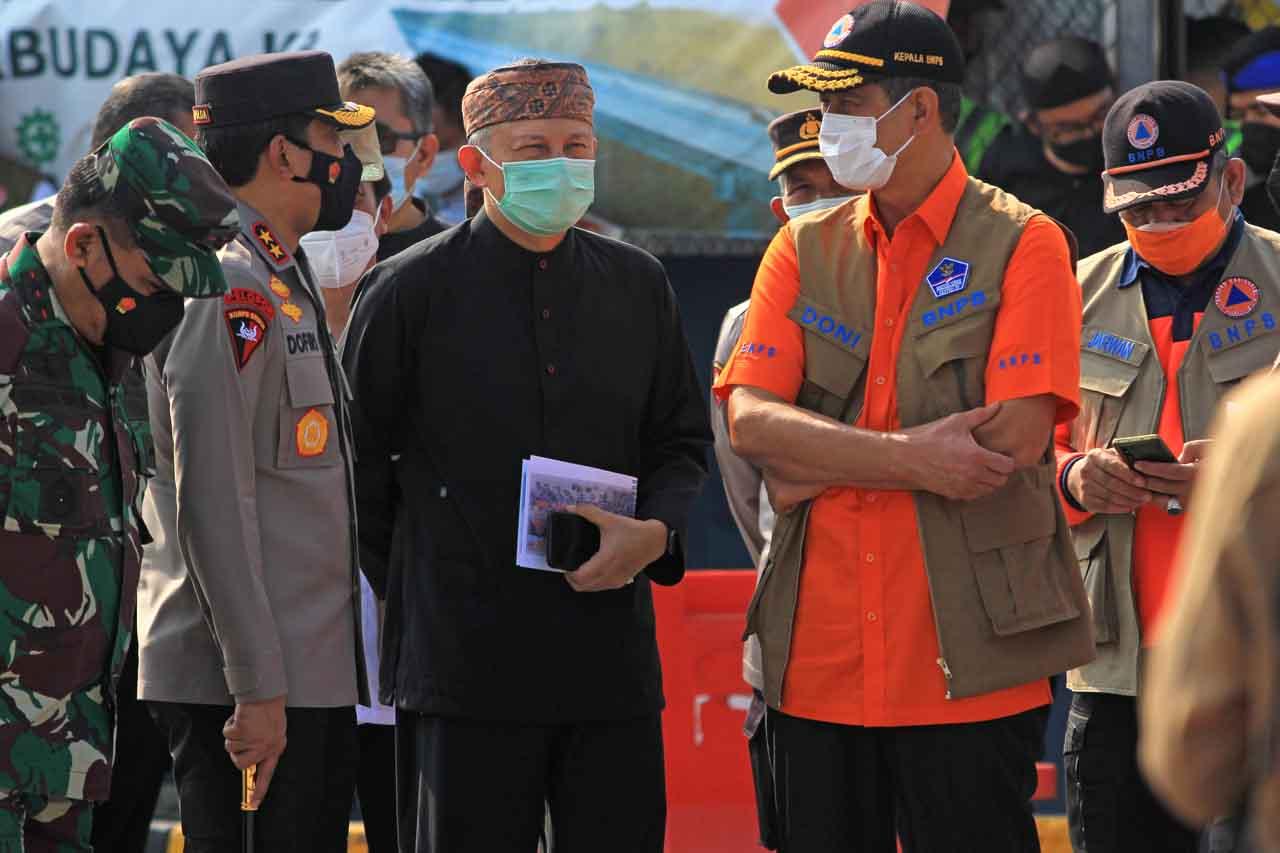 Kepala BNPB Cek Pos...