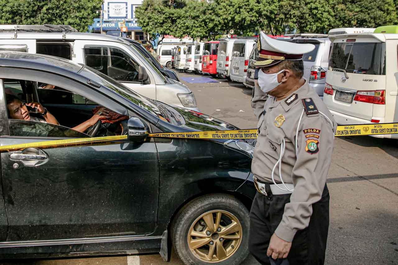 Nekat Angkut Pemudik,...
