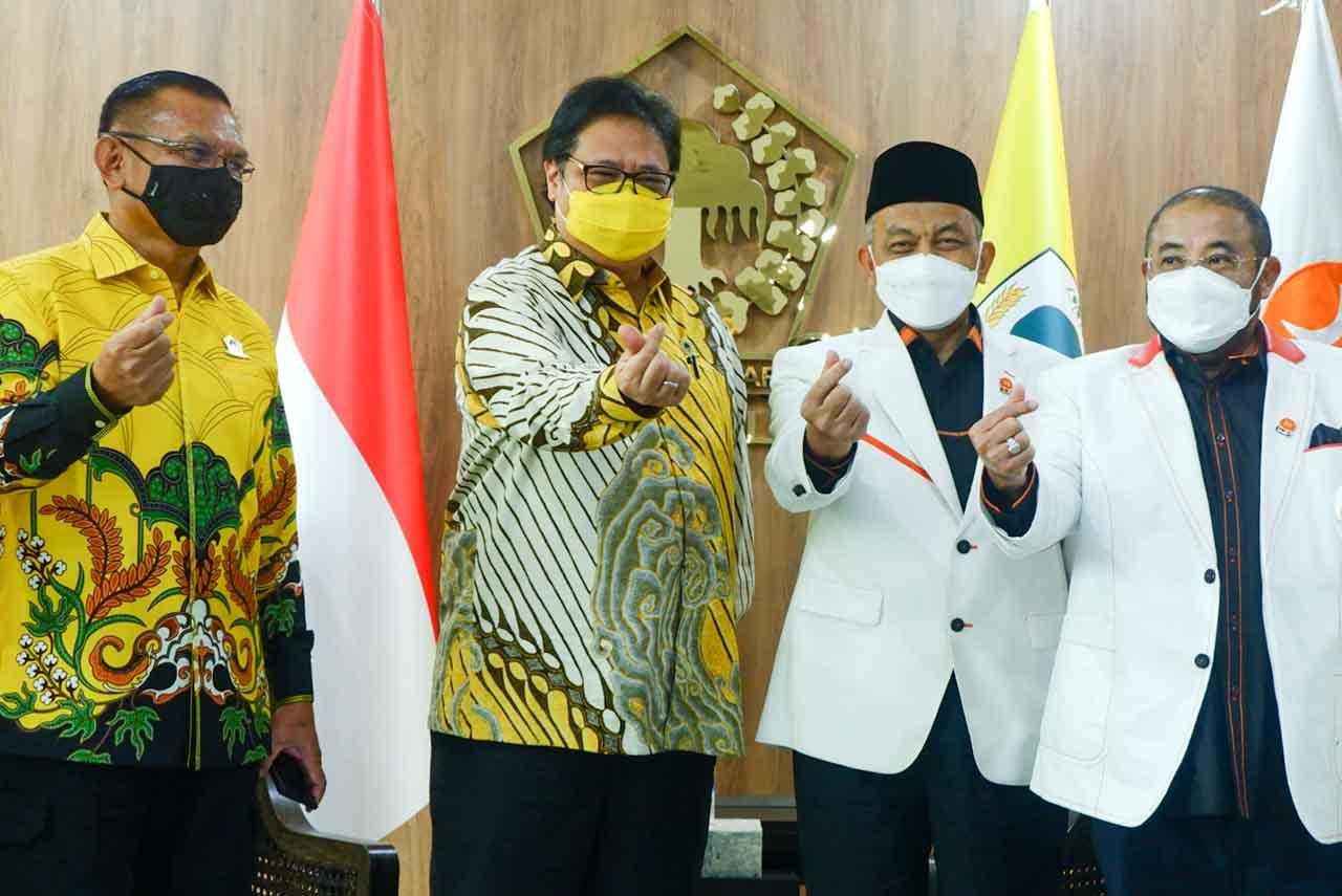 Silaturahmi Politik...