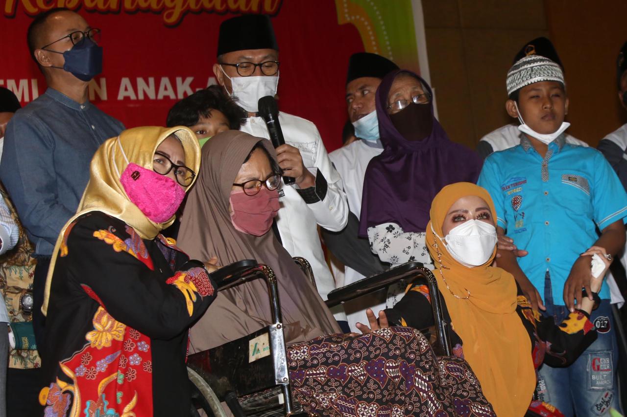 Peace and Love Jawa...