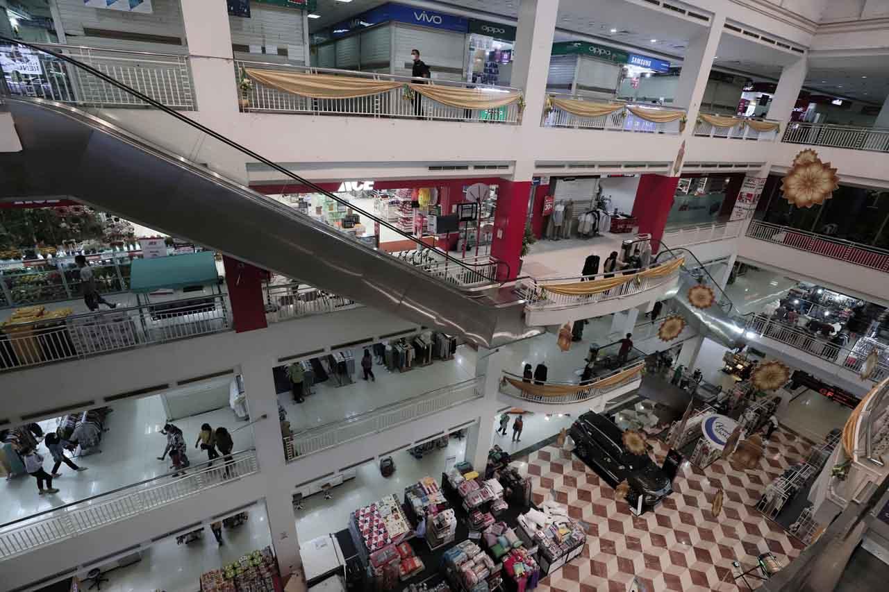 Mall Diprediksi Dibanjiri...