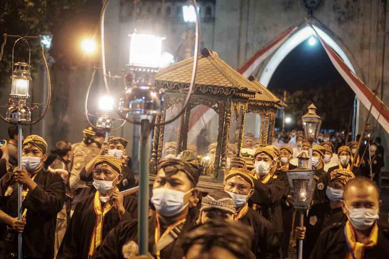 Kirab Malam Selikuran...