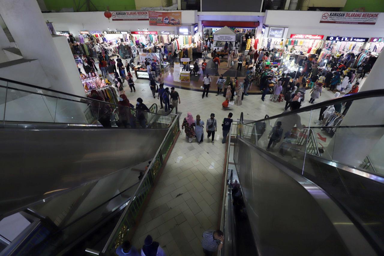 Pasar Tanah Abang Kembali...