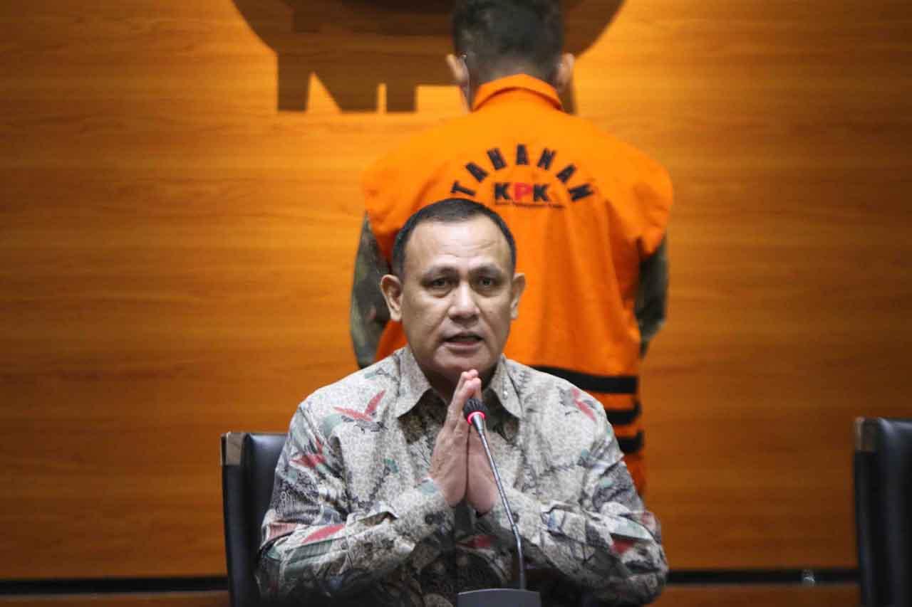 KPK Tahan Eks Pejabat...