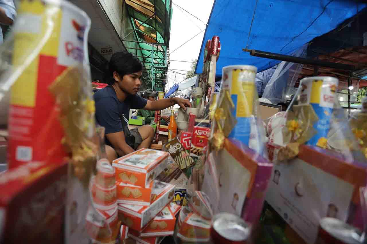 Jelang Lebaran, Penjualan...