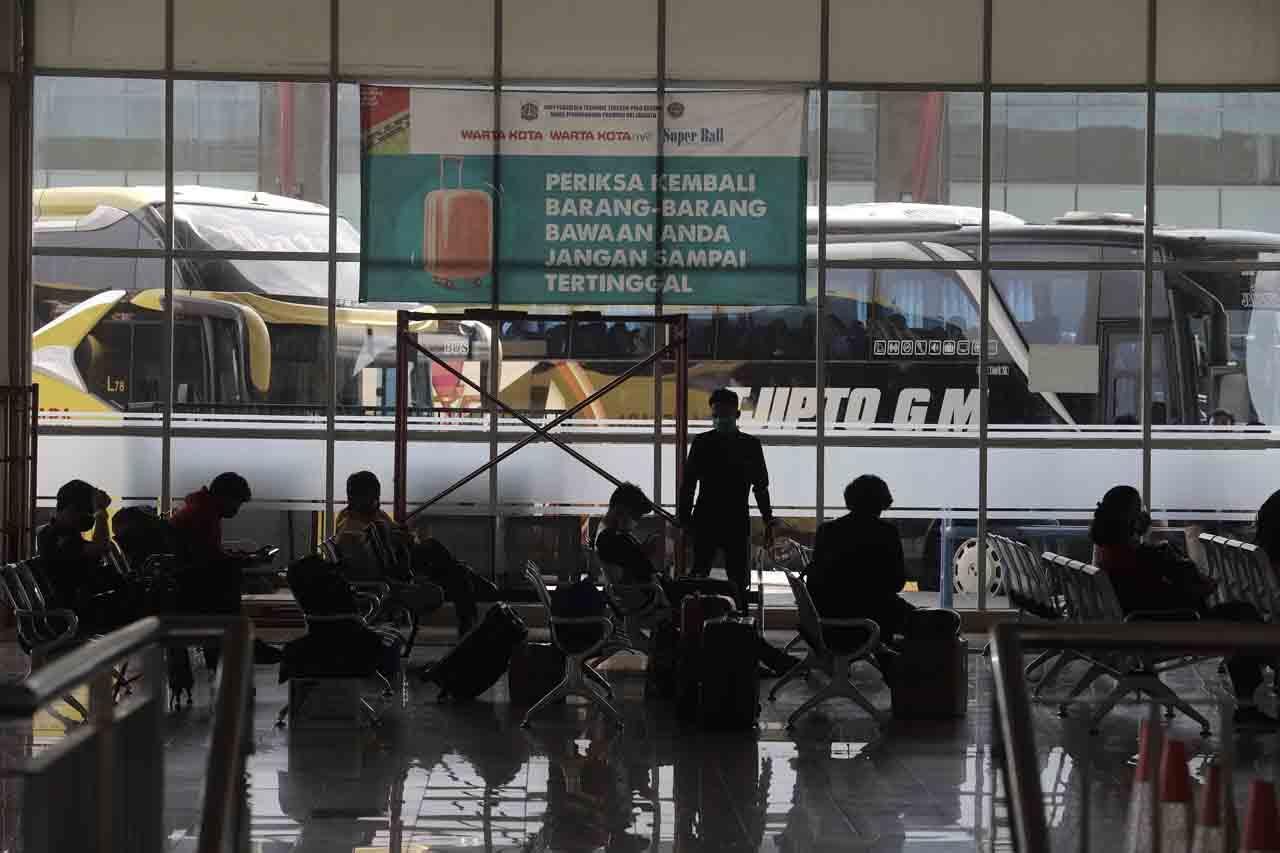 Mudik Awal di Terminal...