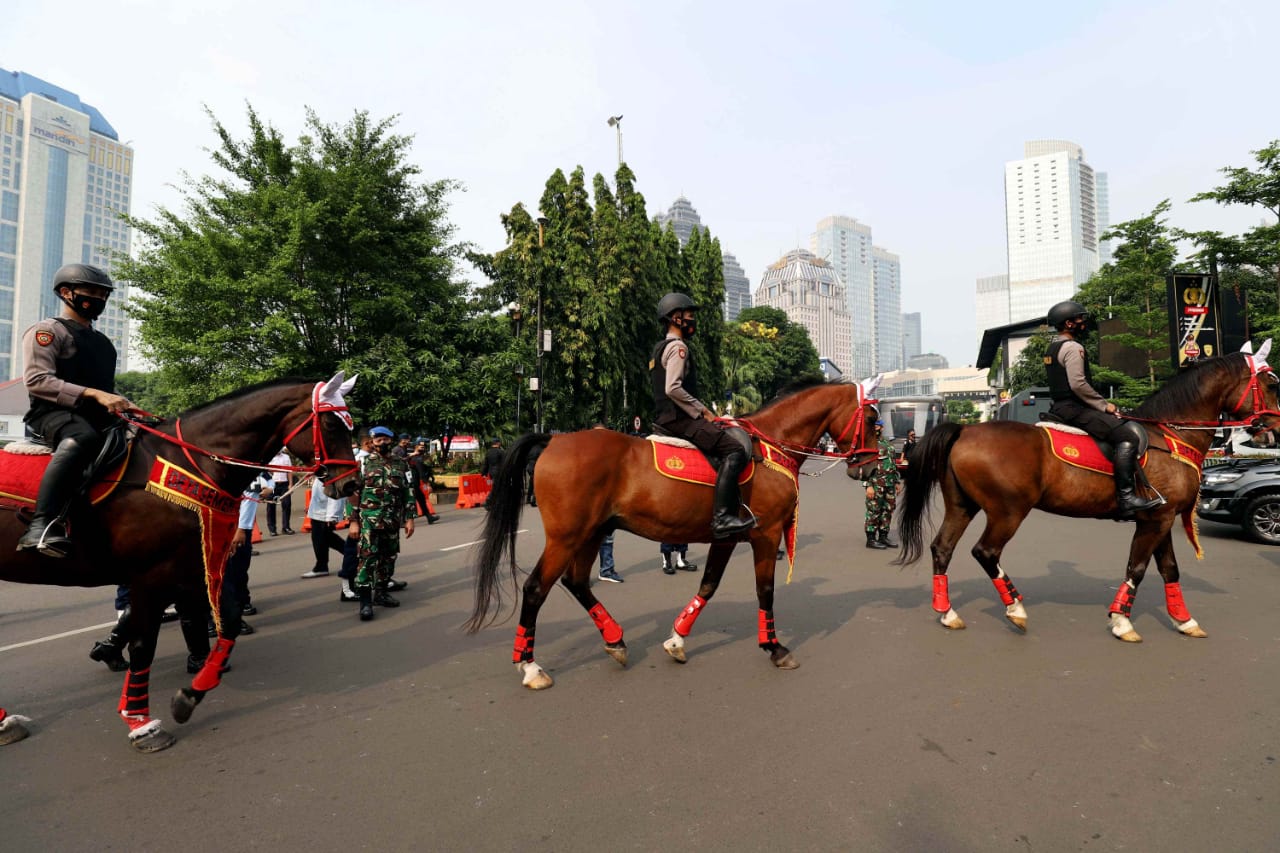 Polda Metro Jaya Gelar...