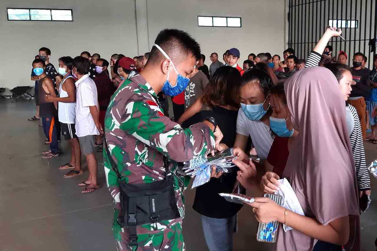 Malaysia Deportasi Pekerja...