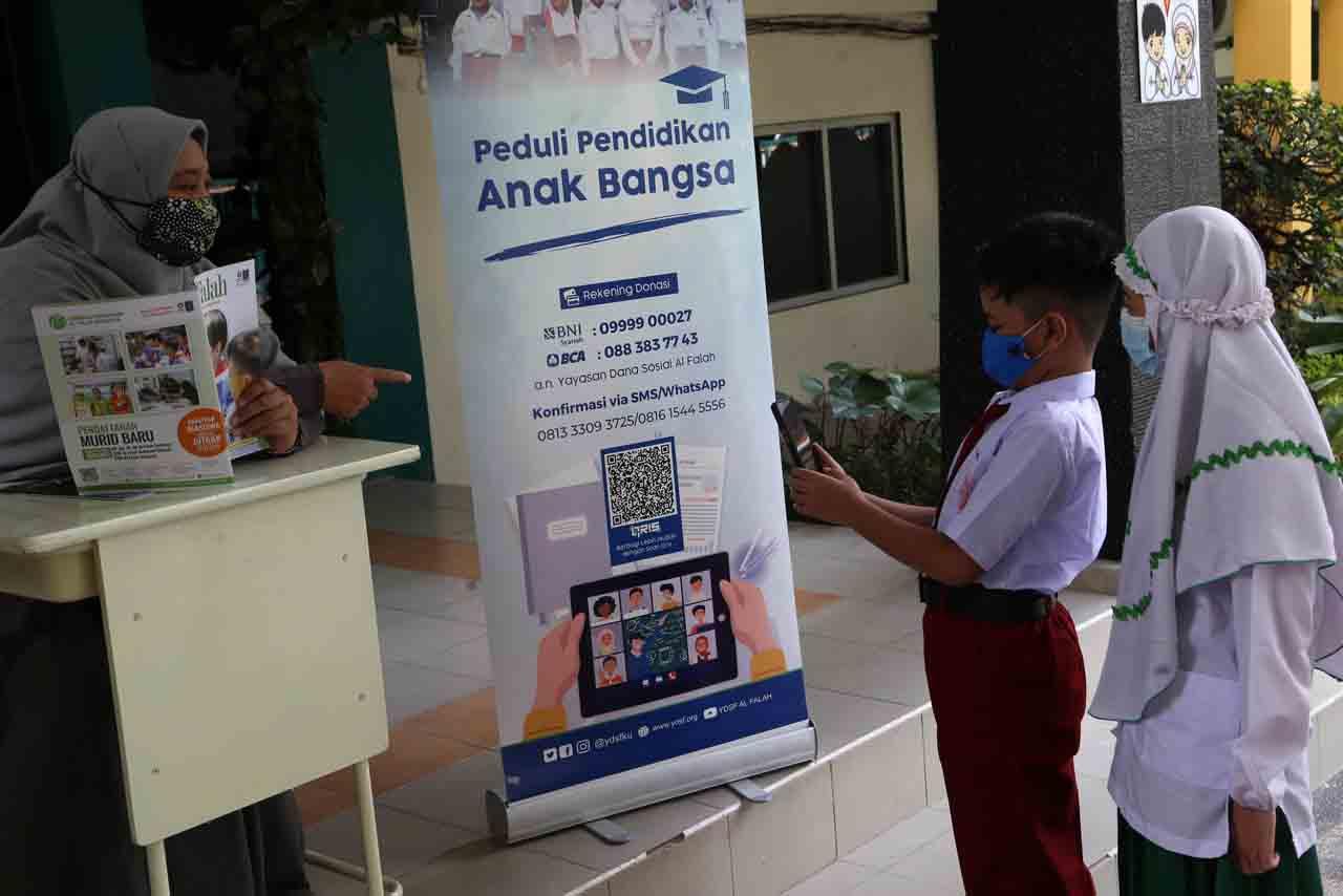 Bayar Infaq dan Sedekah...