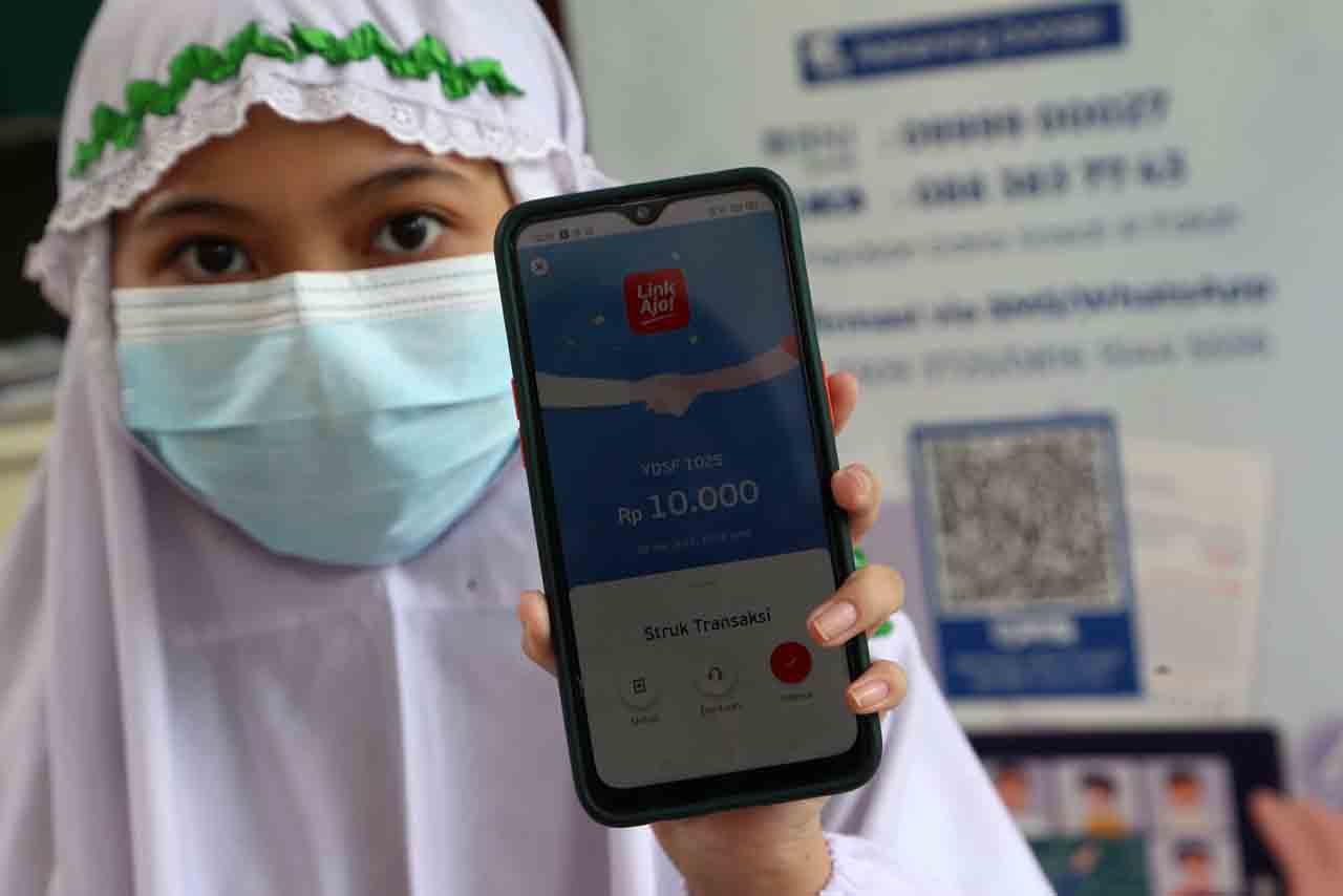 Bayar Infaq dan Sedekah...
