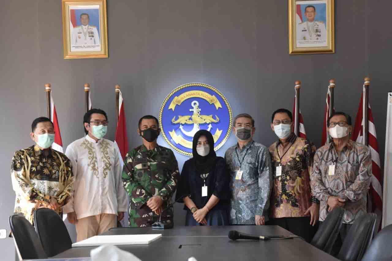 Bahu Membahu, Empat...