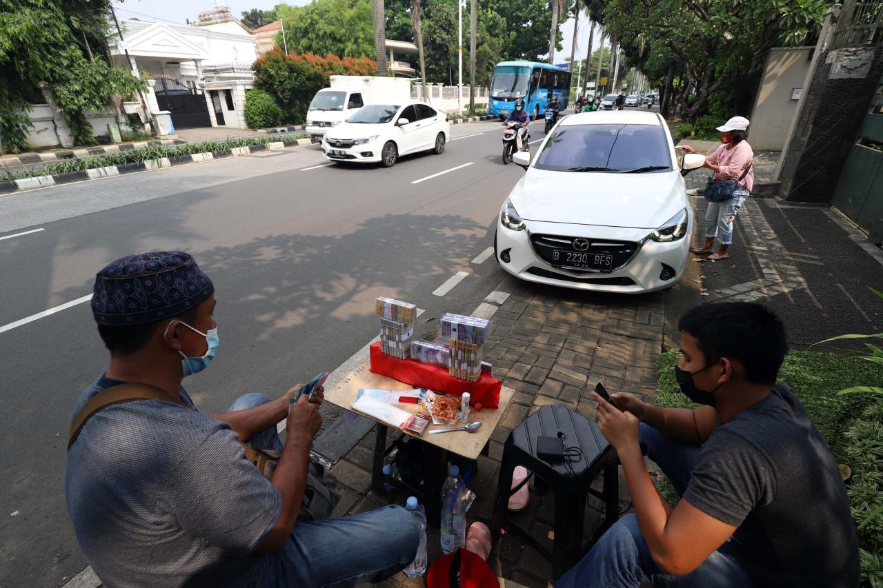 Jelang Lebaran, Jasa...