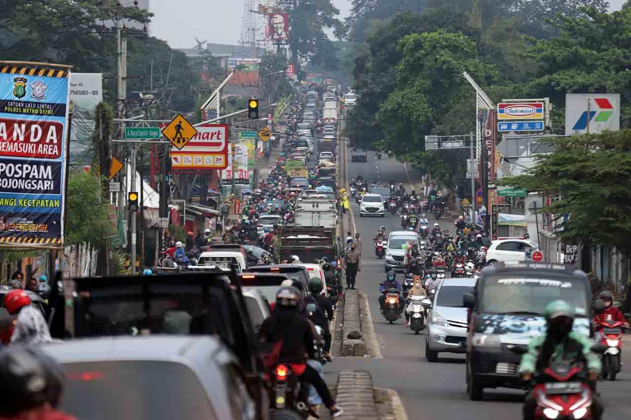 Kemacetan Imbas Penyekatah...